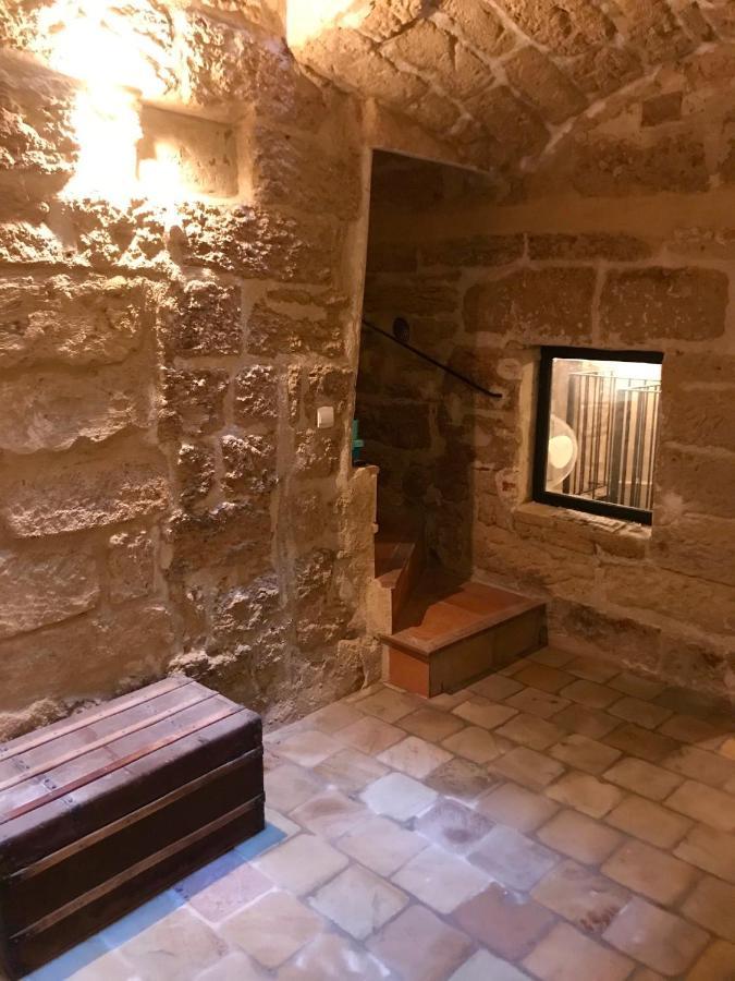 Maison De Roche-Uzes Centre Historique L' Ucetia Екстериор снимка